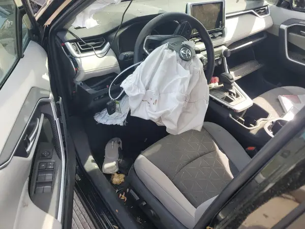 2T3P1RFVXRC402475 2024 TOYOTA RAV 4 - Image 8