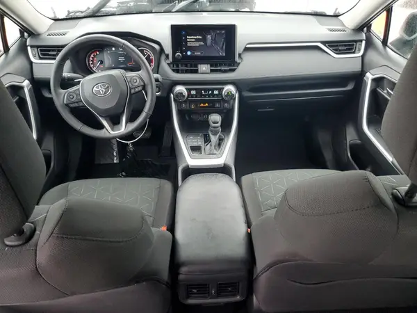 2T3P1RFVXRC413086 2024 TOYOTA RAV 4 - Image 8