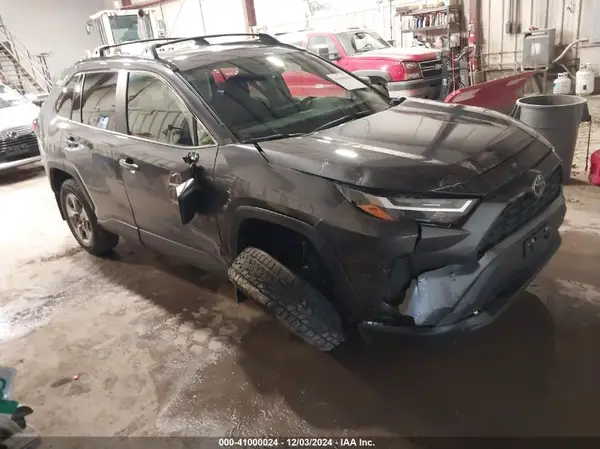 2T3P1RFVXRC478696 2024 TOYOTA RAV 4 - Image 1