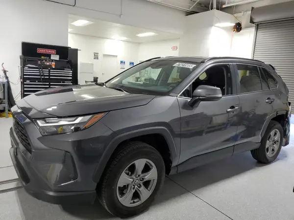 2T3P1RFVXRW417749 2024 TOYOTA RAV 4 - Image 1