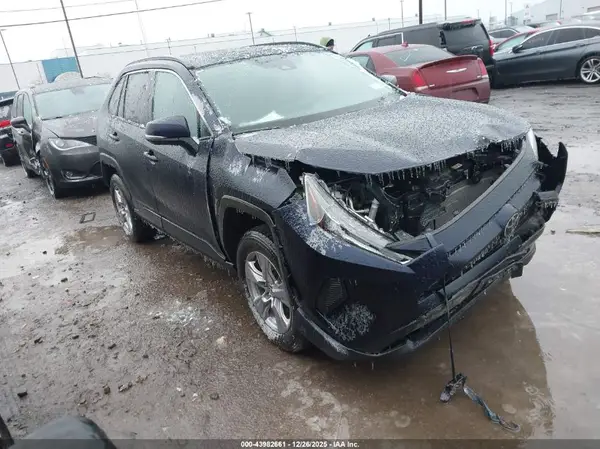 2T3P1RFVXRW474310 2024 TOYOTA RAV 4 - Image 1