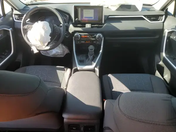 2T3P1RFVXSC528325 2025 TOYOTA RAV 4 - Image 8