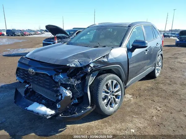 2T3R1RFV0KC035617 2019 TOYOTA RAV 4 - Image 2