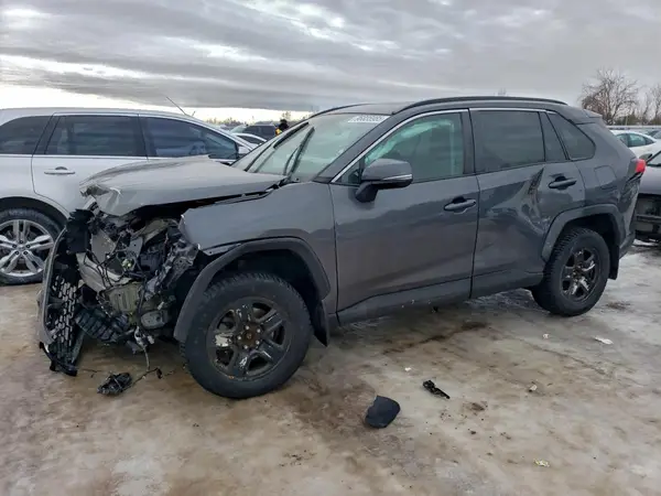 2T3R1RFV0KC055625 2019 TOYOTA RAV 4 - Image 1