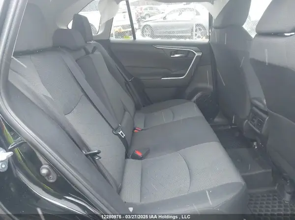 2T3R1RFV0RC452262 2024 TOYOTA RAV 4 - Image 8