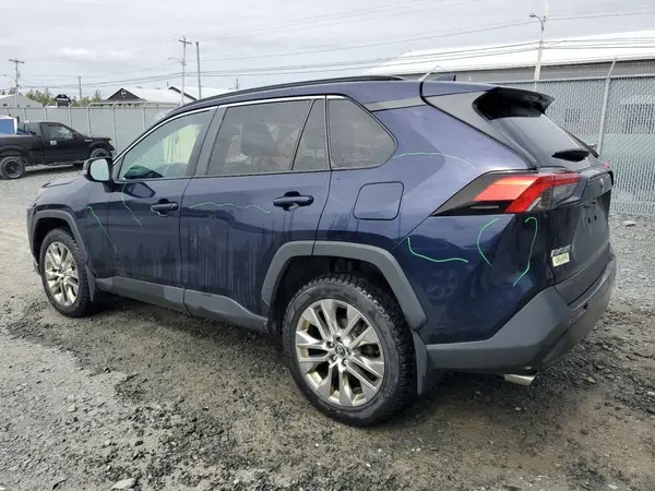 2T3R1RFV1KW073288 2019 TOYOTA RAV 4 - Image 2