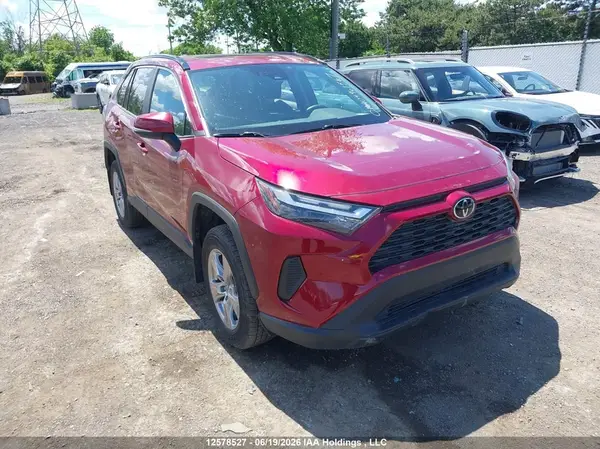2T3R1RFV1NW290201 2022 TOYOTA RAV 4 - Image 1