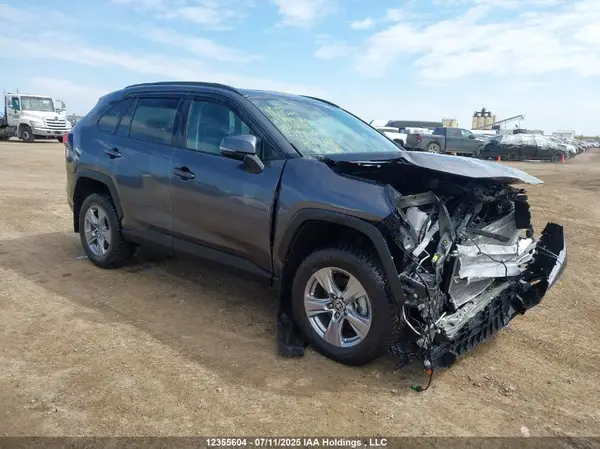 2T3R1RFV1PC353608 2023 TOYOTA RAV 4 - Image 1