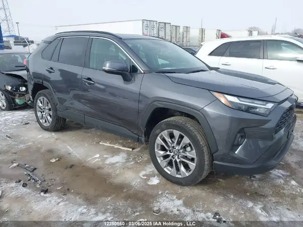 2T3R1RFV1PC372580 2023 TOYOTA RAV 4 - Image 1
