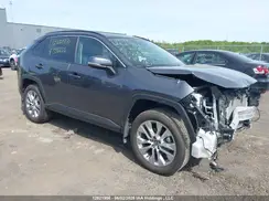 2T3R1RFV1SC556135 2025 TOYOTA RAV 4