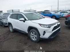 2T3R1RFV2MC209738 2021 TOYOTA RAV 4