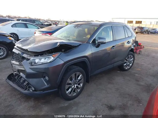 2T3R1RFV2MC236843 2021 TOYOTA RAV 4 - Image 2