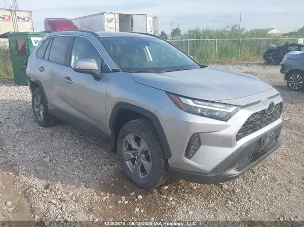 2T3R1RFV2PC327714 2023 TOYOTA RAV 4 - Image 1