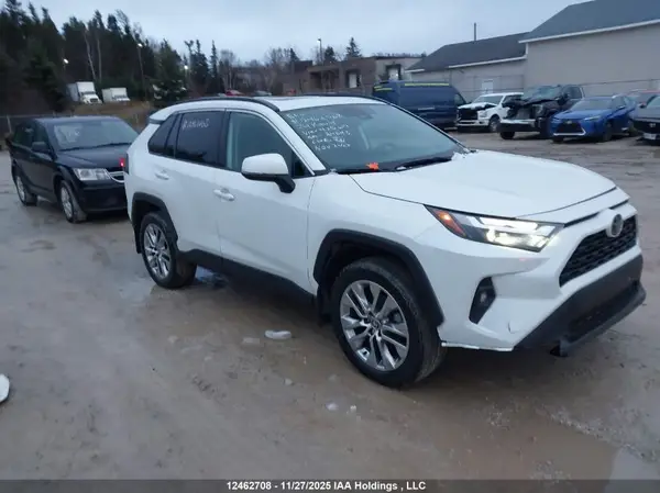 2T3R1RFV2RW475671 2024 TOYOTA RAV 4 - Image 1