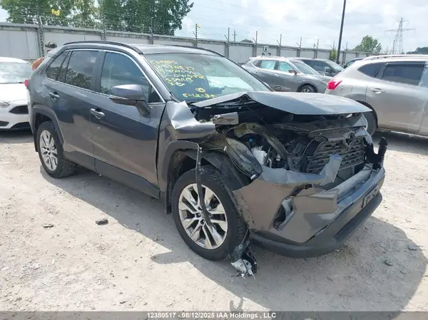 2T3R1RFV3KC041752 2019 TOYOTA RAV 4 - Image 1