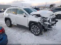 2T3R1RFV3MC147301 2021 TOYOTA RAV 4