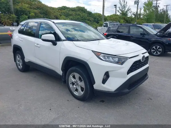 2T3R1RFV3MC203625 2021 TOYOTA RAV 4 - Image 1