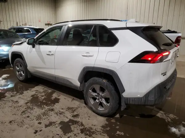 2T3R1RFV3NC301510 2022 TOYOTA RAV 4 - Image 2