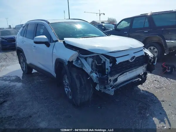 2T3R1RFV3PC326085 2023 TOYOTA RAV 4 - Image 1
