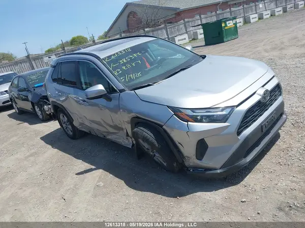 2T3R1RFV3PC385377 2023 TOYOTA RAV 4 - Image 1