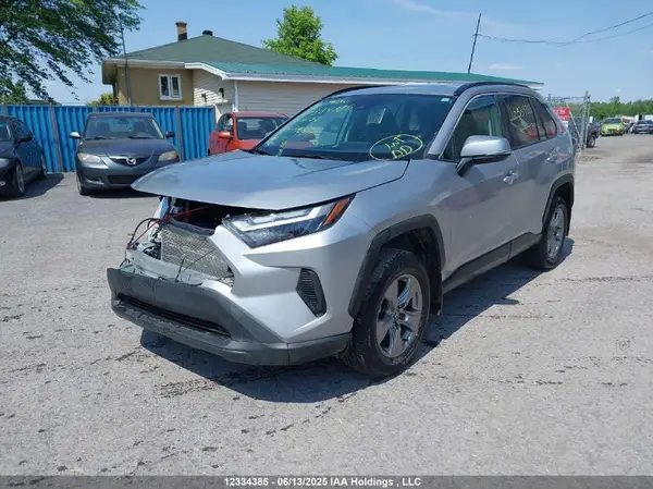 2T3R1RFV3RC444107 2024 TOYOTA RAV 4 - Image 2