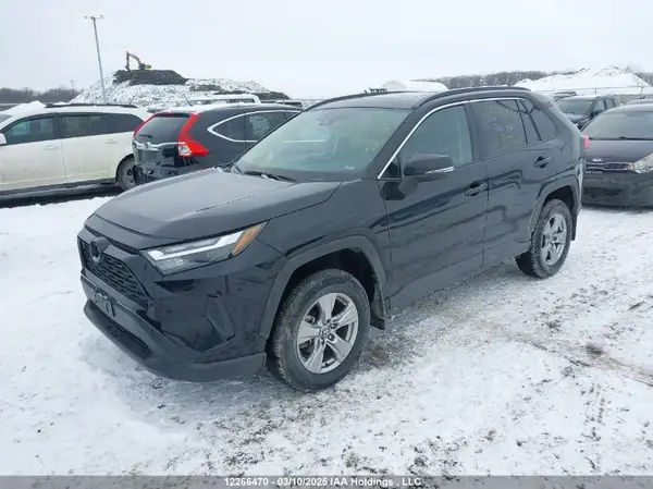 2T3R1RFV4PC373562 2023 TOYOTA RAV 4 - Image 2