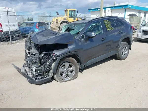 2T3R1RFV5RC425199 2024 TOYOTA RAV 4 - Image 2