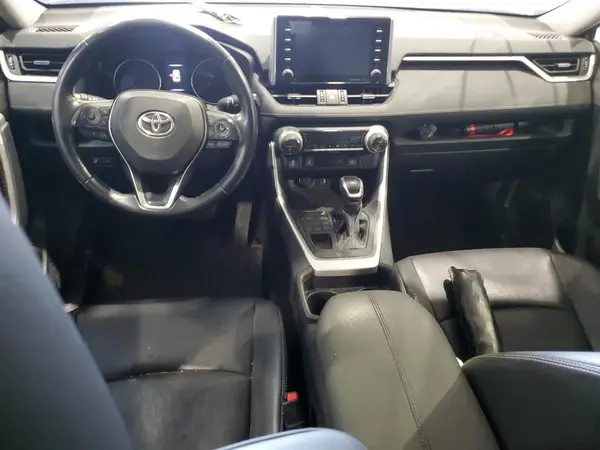 2T3R1RFV6KW041582 2019 TOYOTA RAV 4 - Image 8