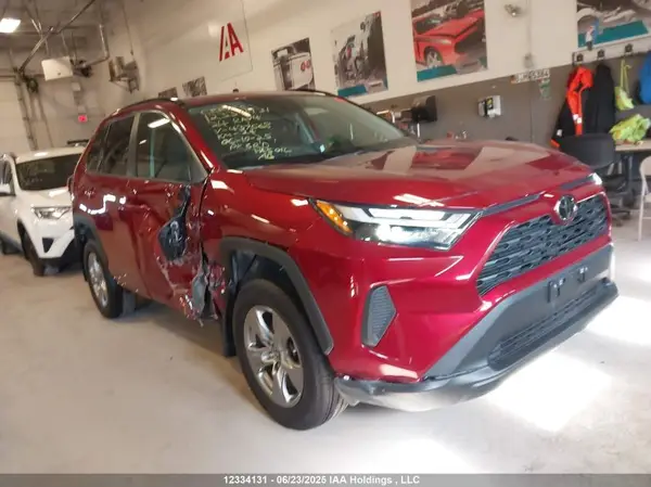 2T3R1RFV6RW437568 2024 TOYOTA RAV 4 - Image 1