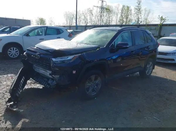 2T3R1RFV6RW438378 2024 TOYOTA RAV 4 - Image 2