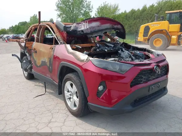 2T3R1RFV7MW246444 2021 TOYOTA RAV 4 - Image 1