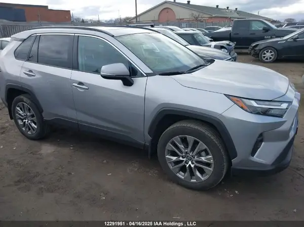 2T3R1RFV7NC311618 2022 TOYOTA RAV 4 - Image 1