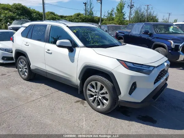 2T3R1RFV7NW325484 2022 TOYOTA RAV 4 - Image 1