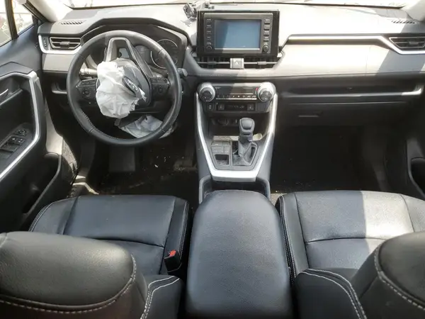 2T3R1RFV8KC040113 2019 TOYOTA RAV 4 - Image 8
