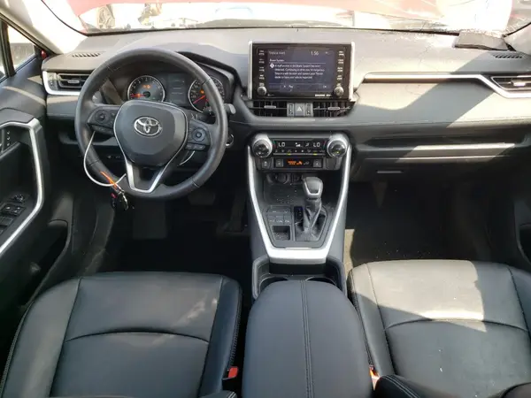 2T3R1RFV8KC057574 2019 TOYOTA RAV 4 - Image 8