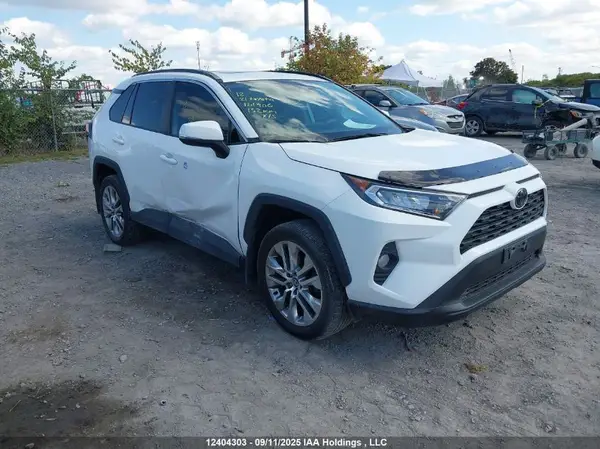 2T3R1RFV8MC161906 2021 TOYOTA RAV 4 - Image 1