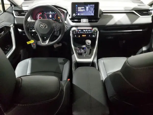 2T3R1RFV8RW442447 2024 TOYOTA RAV 4 - Image 8