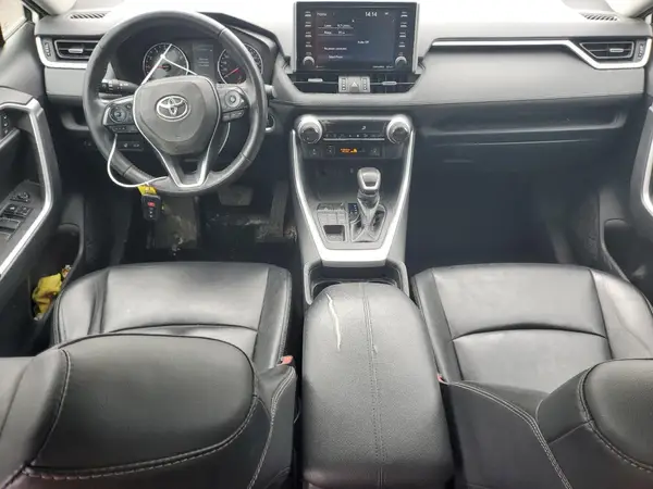 2T3R1RFV9KW040491 2019 TOYOTA RAV 4 - Image 8