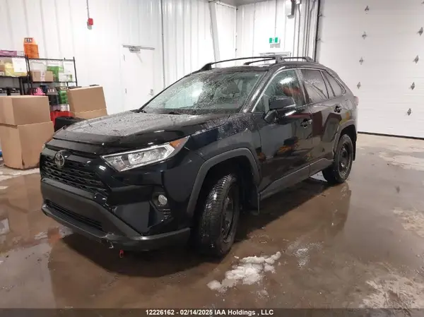 2T3R1RFV9MC185034 2021 TOYOTA RAV 4 - Image 2