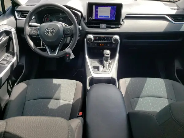 2T3R1RFV9RC476785 2024 TOYOTA RAV 4 - Image 8