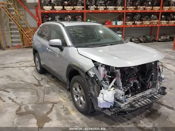 2T3R1RFV9SC498081 2025 TOYOTA RAV 4 - Image 1