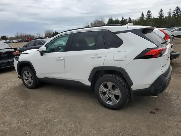 2T3R1RFVXRC439700 2024 TOYOTA RAV 4 - Image 2