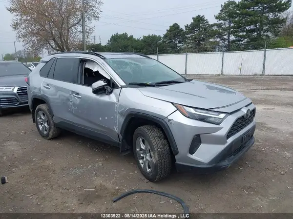 2T3R1RFVXRC449448 2024 TOYOTA RAV 4 - Image 1