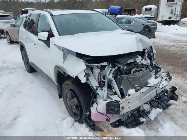2T3R1RFVXRW442353 2024 TOYOTA RAV 4 - Image 1