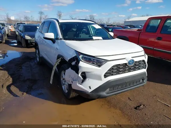 2T3R6RFVXMW010596 2021 TOYOTA RAV 4 - Image 1