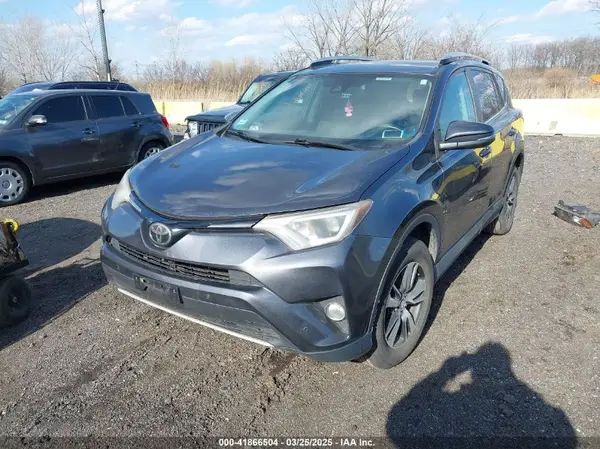 2T3RFREV0GW442779 2016 TOYOTA RAV 4 - Image 2