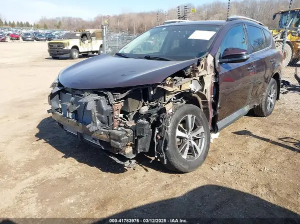 2T3RFREV0GW534653 2016 TOYOTA RAV 4 - Image 2