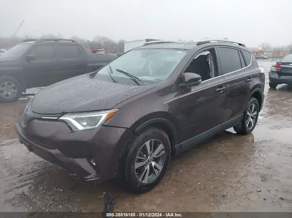 2T3RFREV0HW548943 2017 TOYOTA RAV 4 - Image 2