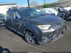 2T3RFREV0HW552135 2017 TOYOTA RAV 4