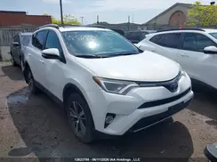2T3RFREV0HW563782 2017 TOYOTA RAV 4